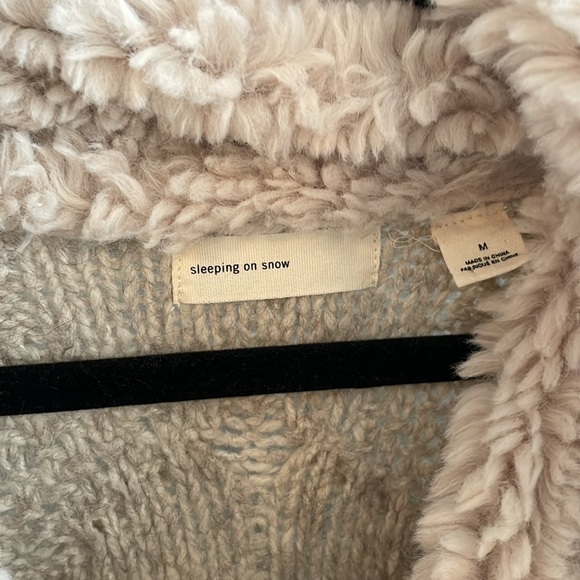 Anthropologie sweater size M - Picture 2 of 2